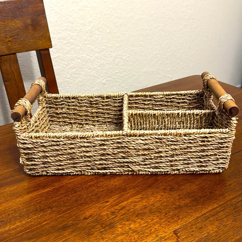 Wicker basket